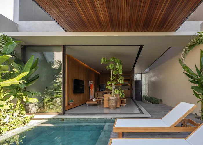 Savara * Canggu (Bali)