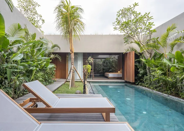 Savara Villa *